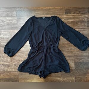 Express Black Long Sleeve V Neck Romper - Size L